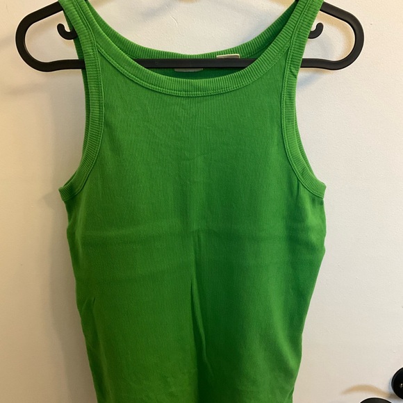 Levi's Bright Green Ribbed Cotton Tank, size large - Picture 2 of 5